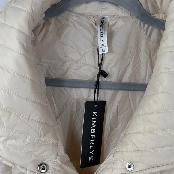 Kimberly Quilted Puffer Snap Jacket - Cream. Womens Size Medium. NWT. Oversized - Picture 3 of 11